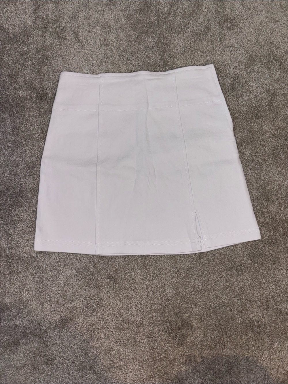 emory park White Mini Skirt with Subtle Paneling